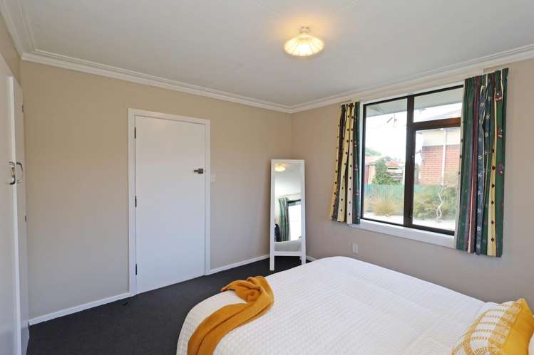 23 Blackwater Street Bluff_15