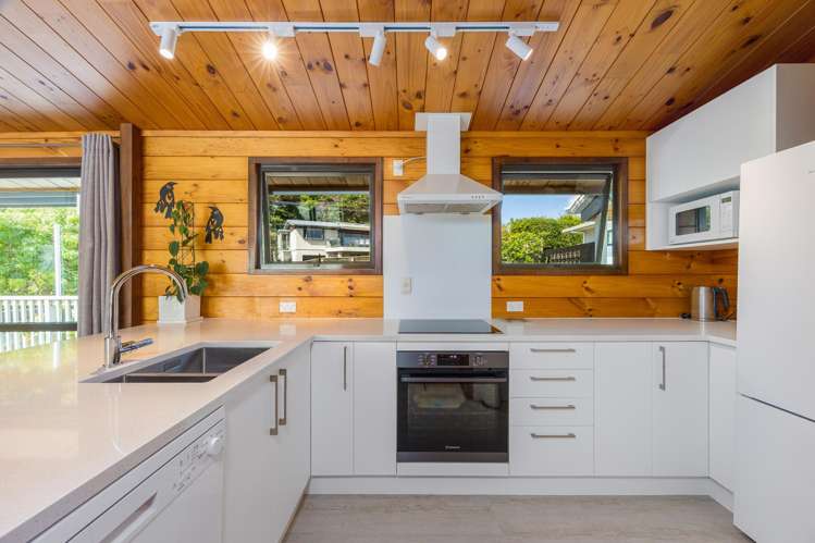 1/49 De Luen Avenue Tindalls Beach_5