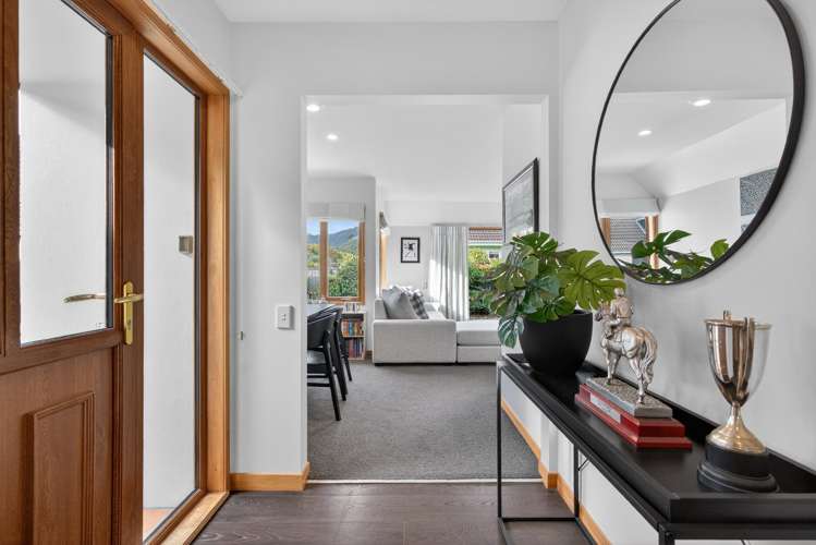 2/130 Muritai Road Eastbourne_6