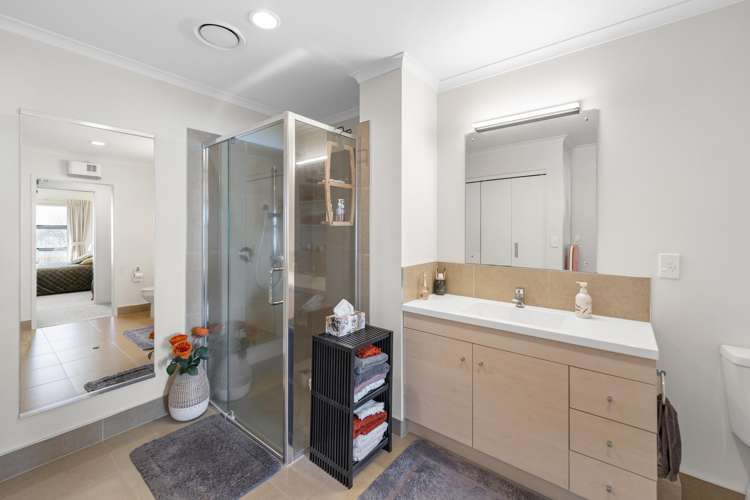 6/29 Accadia Lane (Chadderton Apartments) Avenues_16