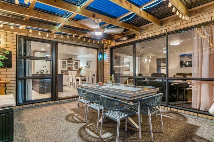 71 Pyle Road West One Tree Point_1