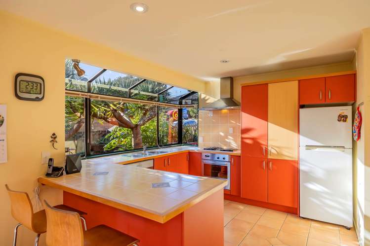 1/1031 Beach Road Torbay_11