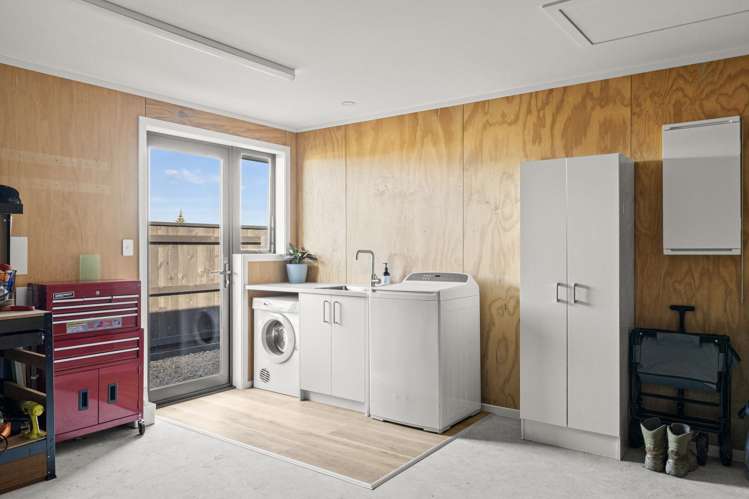 39 George Street Bulls_29