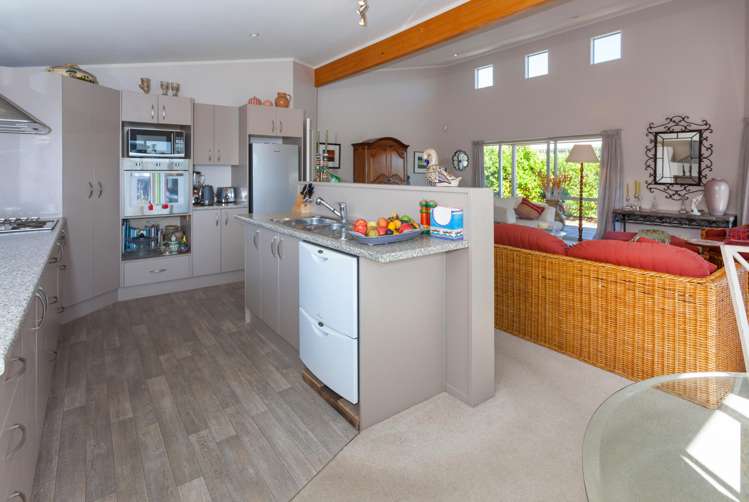 50 Scott Drive Cooks Beach_1