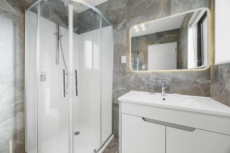 6 Faithful Drive Drury_16