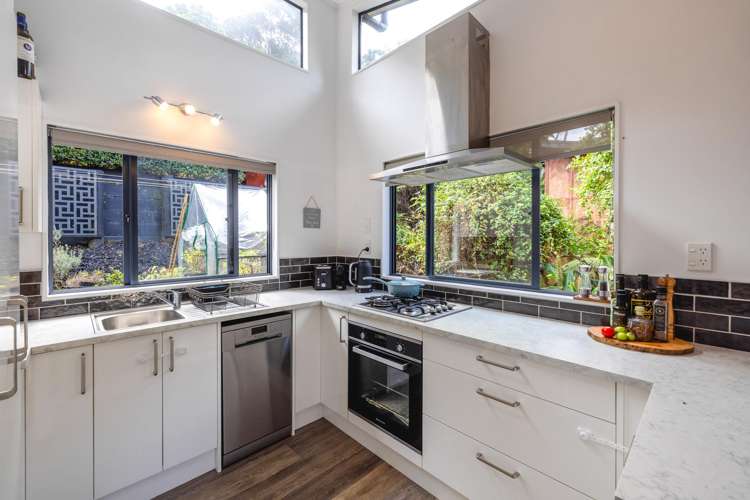 72 Waiheke Road Waiheke Island_6