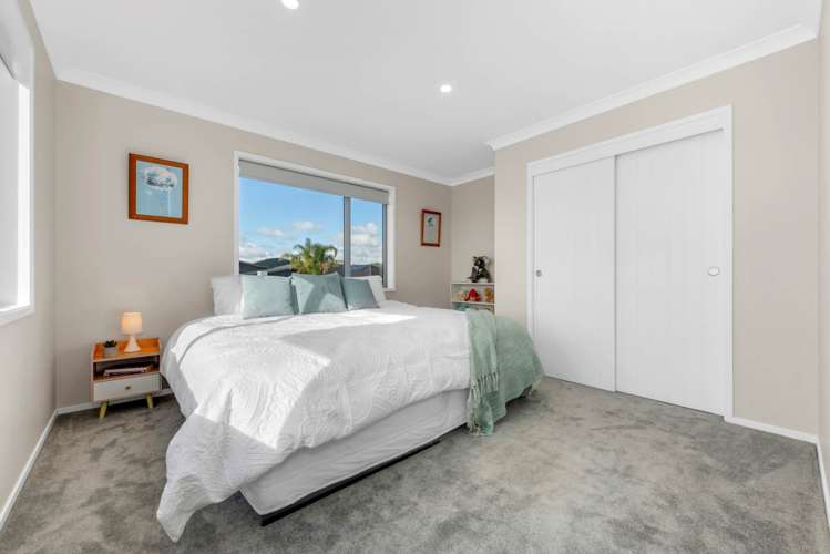 29 Defender Crescent Beachlands_19