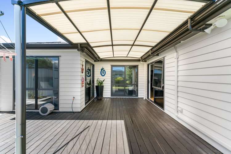 11 Castlepoint Avenue Takanini_17