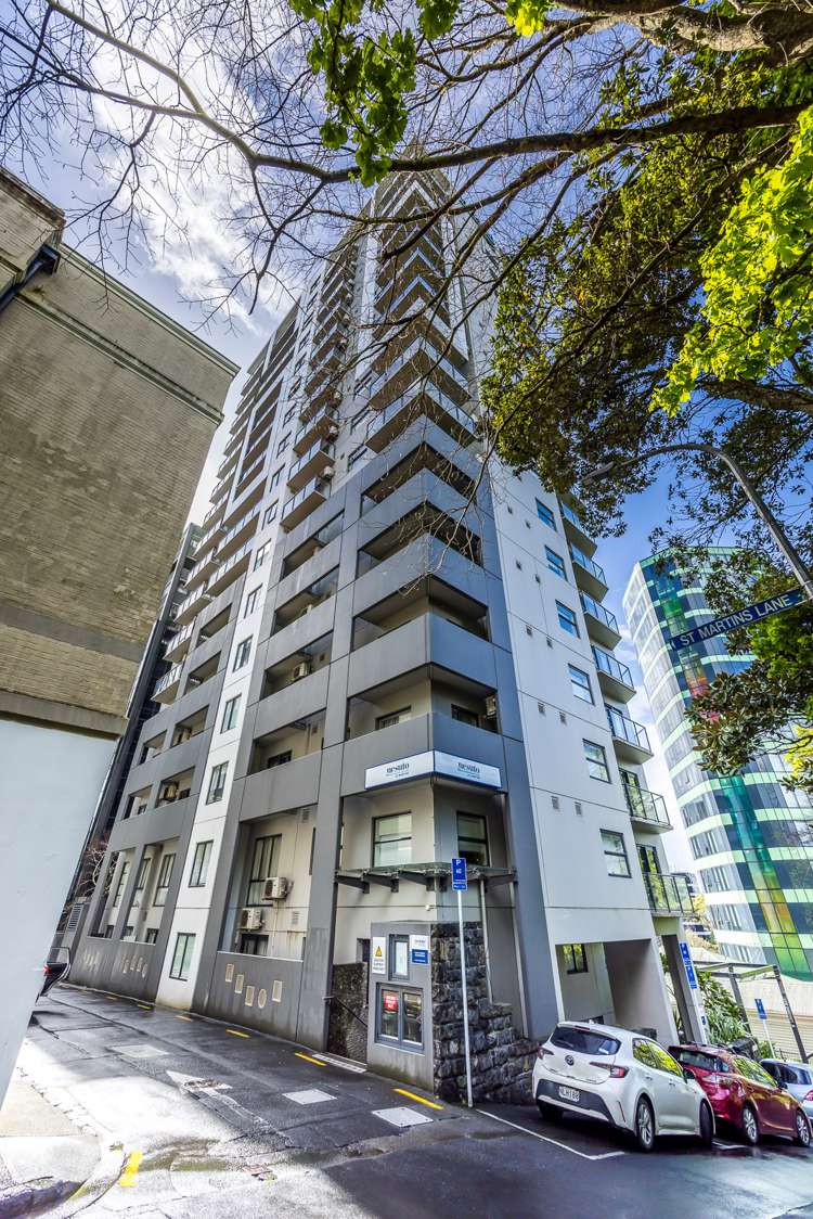 1b/6 Saint Martins Lane Grafton_30