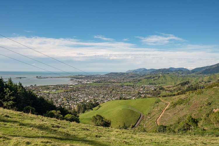 14 Hillplough Heights Richmond_26