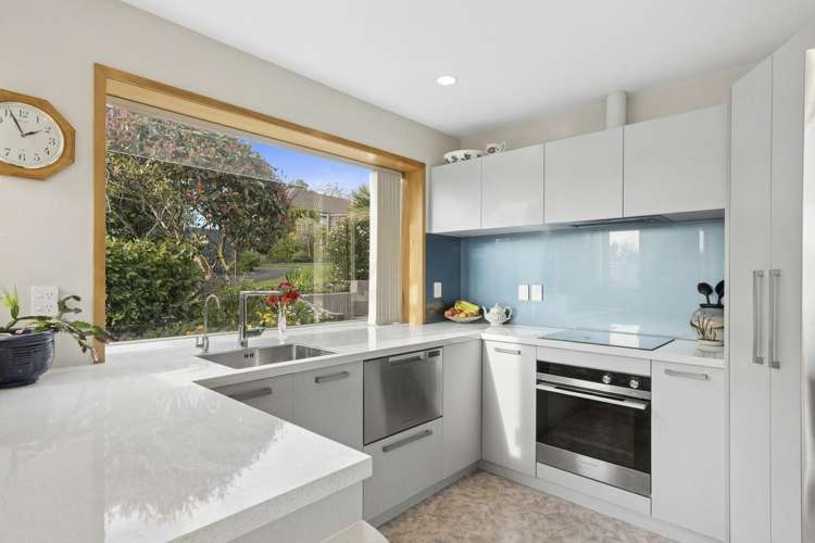 A/9 Glenfinnan Place Andersons Bay_7