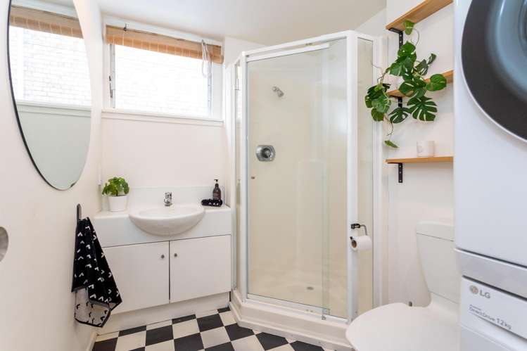 1/12 East Street Auckland Central_9