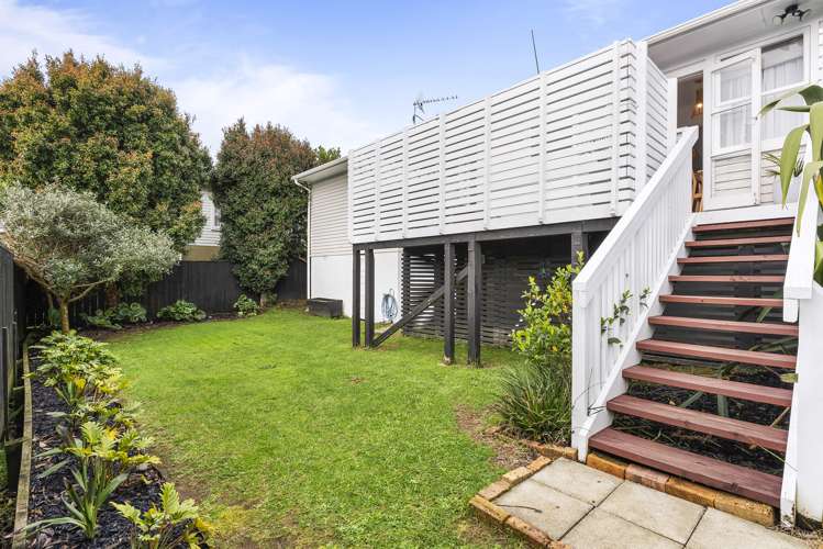 1/27 Levesque Street Birkdale North Shore City Houses for Sale