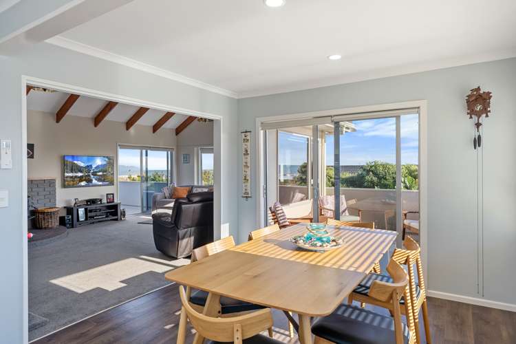 8 Scott Avenue Otaki Beach_6