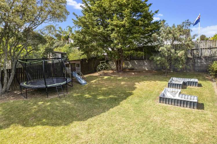 35 Terra Nova Street Glen Eden_17