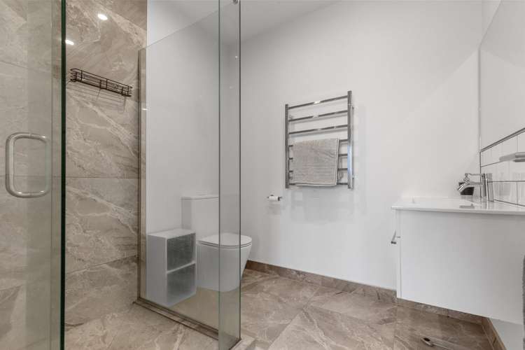 5 Oak Place Levin_13