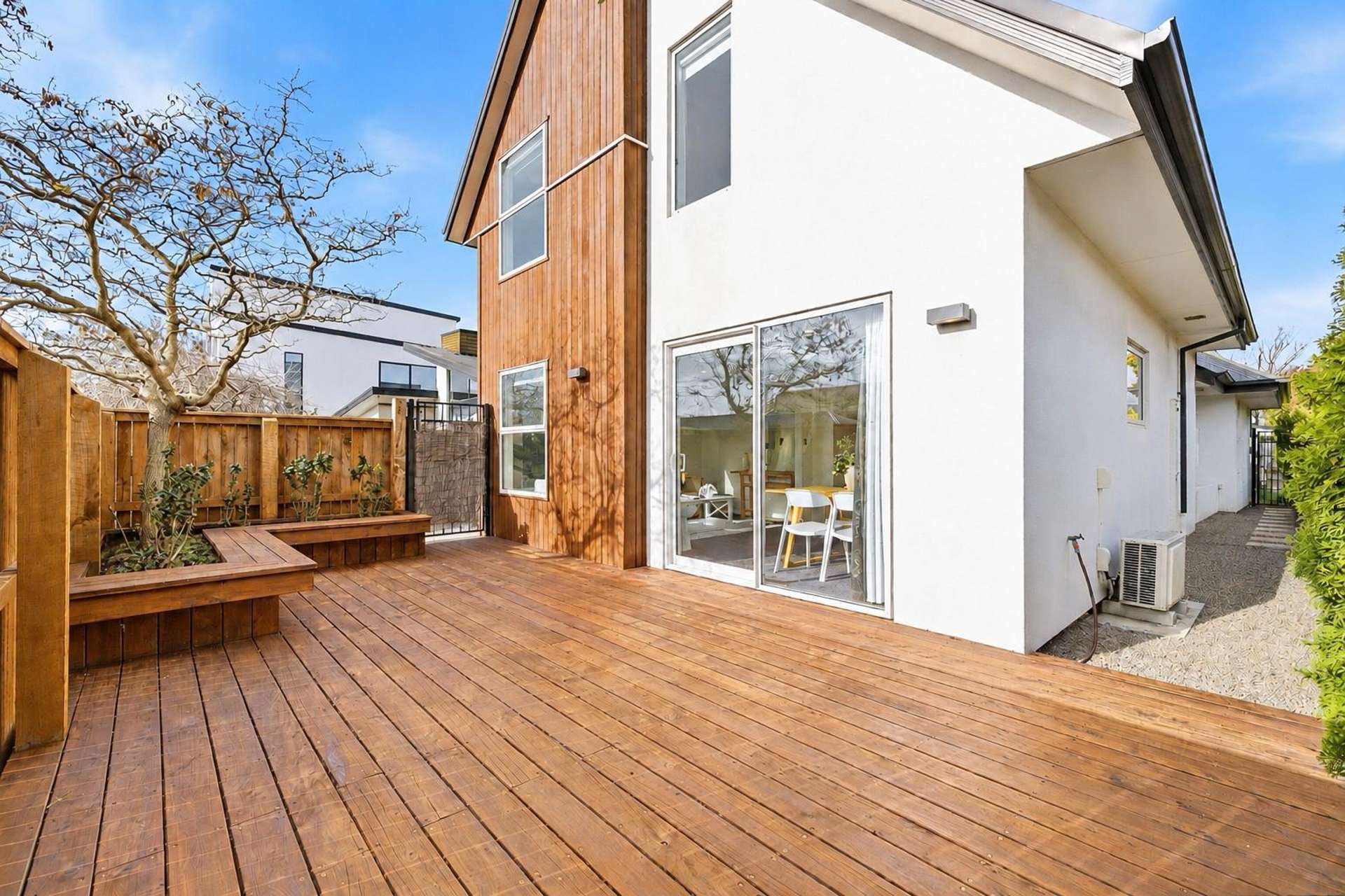 132 Edgeware Road Saint Albans_0