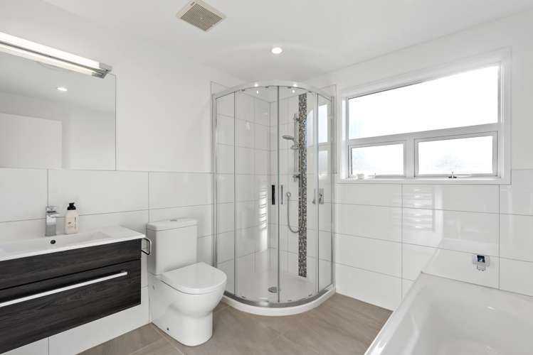 89 Nevay Road Miramar_23
