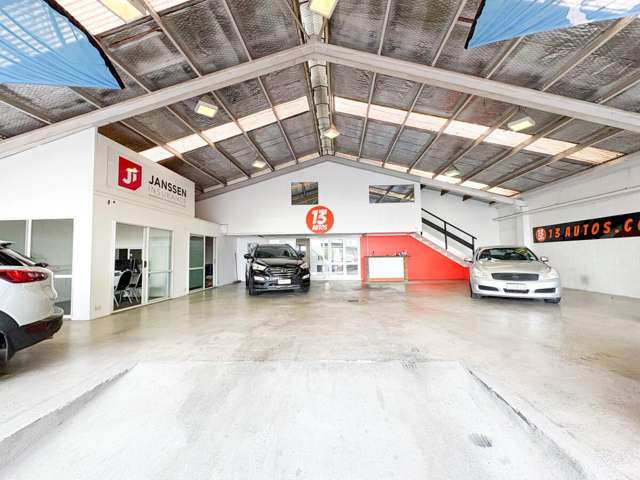 332 - 334 Church Street Penrose_2