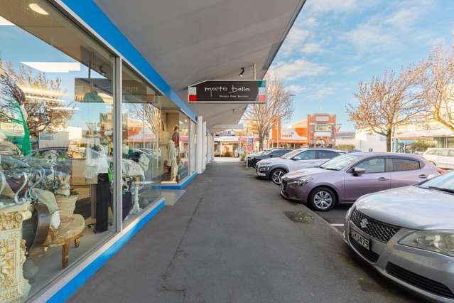 2/2-8 Queen Street Blenheim_1
