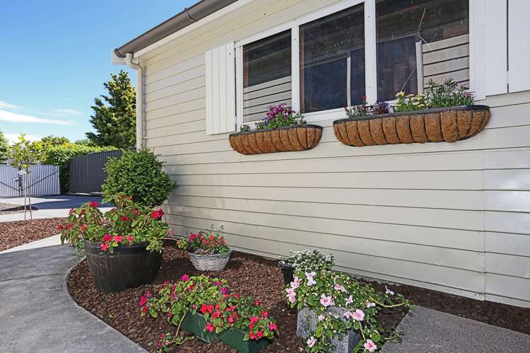 202 Riverslea Road South Akina_15