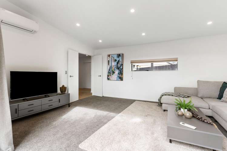 20A Glenross Drive Wattle Downs_9
