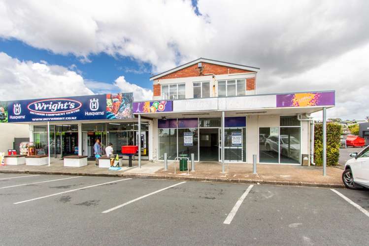 524 East Coast Road_0