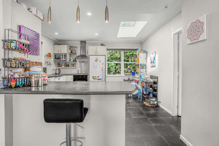 9 Damian Grove Waterloo_10