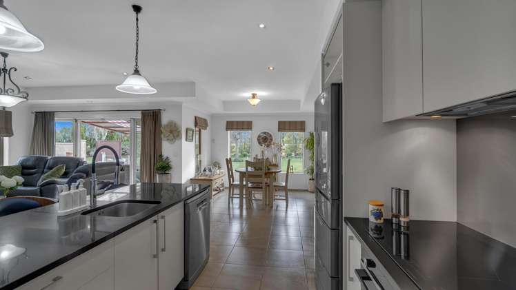 135 Harleston Road Sefton_6