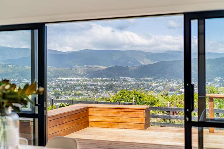 47 Percy Kinsman Crescent Riverstone Terraces_12