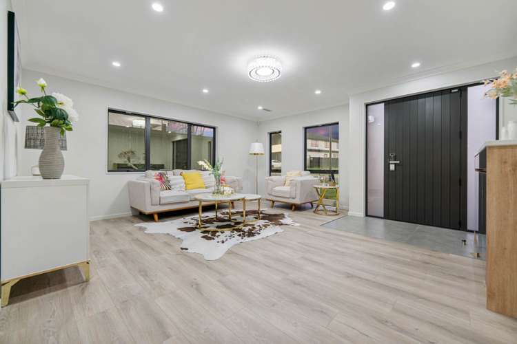 9 Seagreen Avenue Rosehill_4