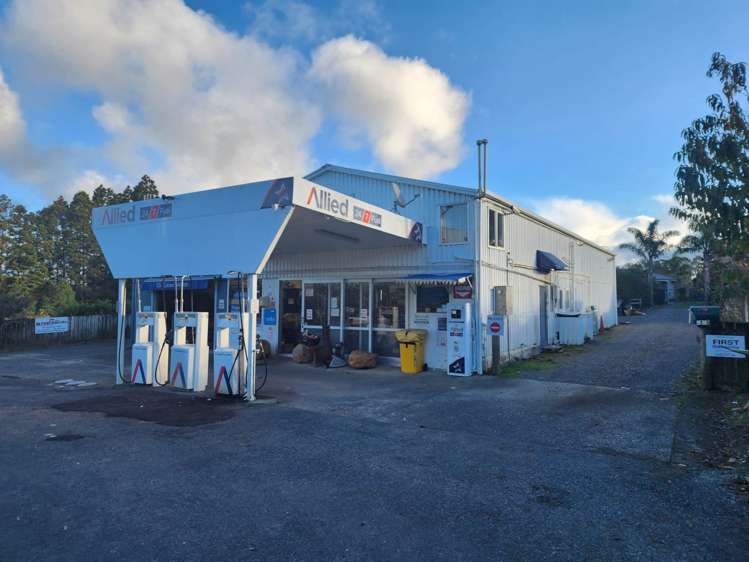 2325 State Highway 10 Waipapa_1