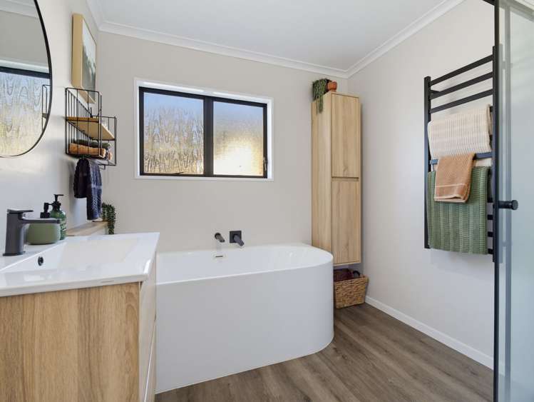 11 Hahuru Road Kawerau_15