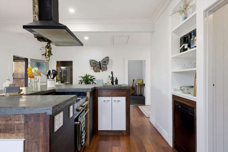 181 Crawford Road Kaiti_5