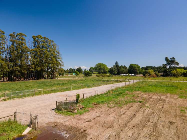 293 Manion Road Rolleston_12