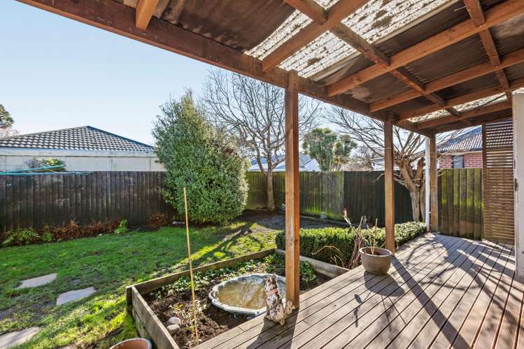 1/126 Springs Road Hornby_17