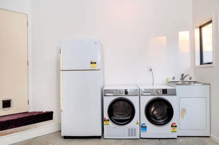 13 East Bank Road Thornton_11