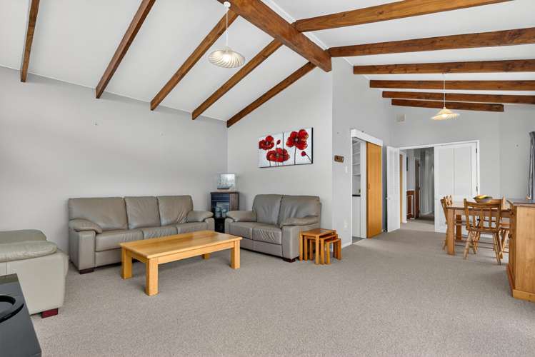 98 Eban Avenue Hillcrest_7