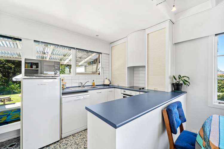 34 Awanui Crescent Matakana_7