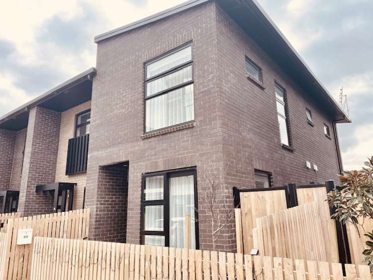 68 Rauemi Way Te Atatu South_11