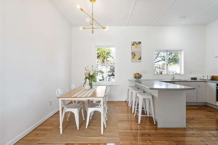 1/65 Sturges Road Henderson_1