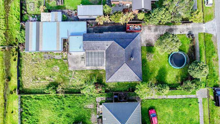 73 Richmond Street Cobden_24