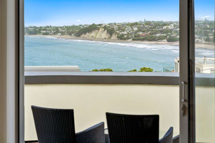 33a Churchill Road Murrays Bay_32