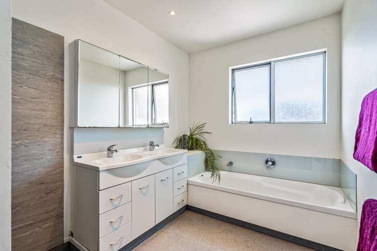 247 One Tree Point Road One Tree Point_12