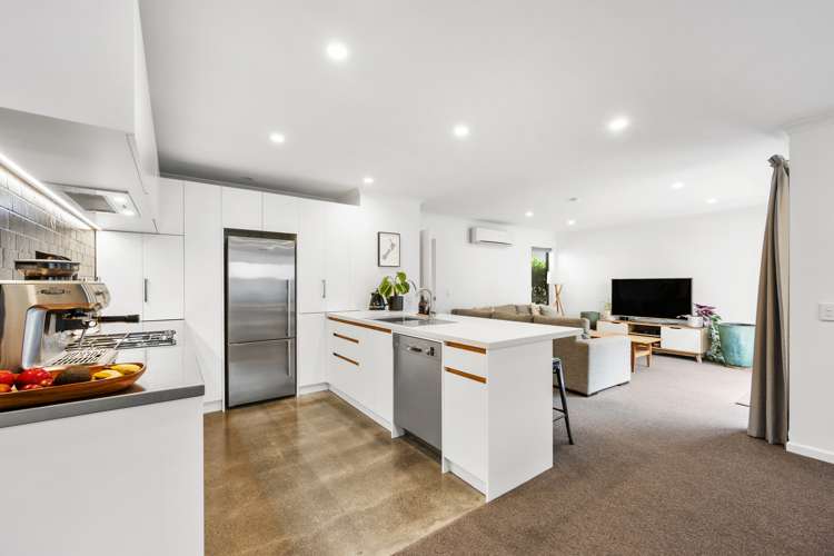 9/36 Dee Street Island Bay_8