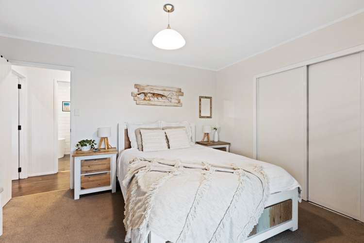 5b Kauri Road Stanmore Bay_17