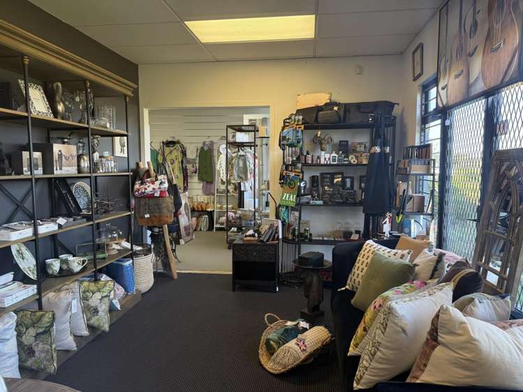 325 Main Road Kumeu_10