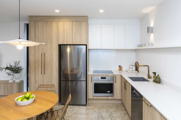 2/19 Champion Street Edgeware_6