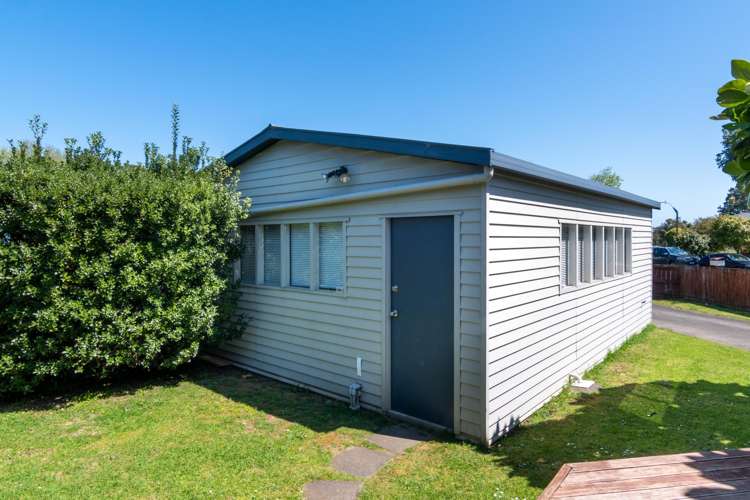47 Hereford Street Te Atatu Peninsula_16