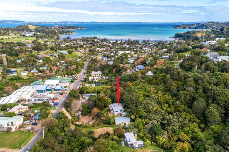 11a Beatty Parade Surfdale_27